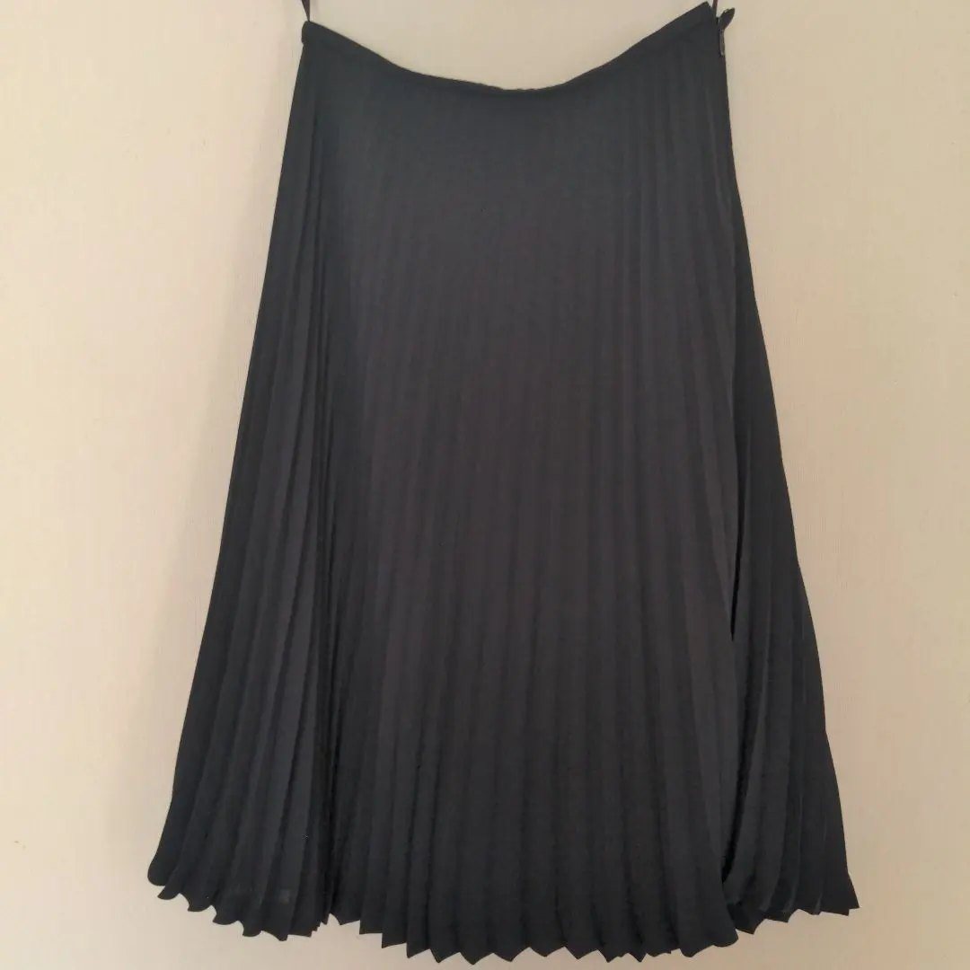 Thumbnail of COMME CA ISM Black Pleated Skirt, Size L