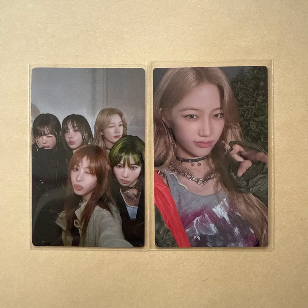 Thumbnail of LE SSERAFIM Kazuha DIFFERENT photocard