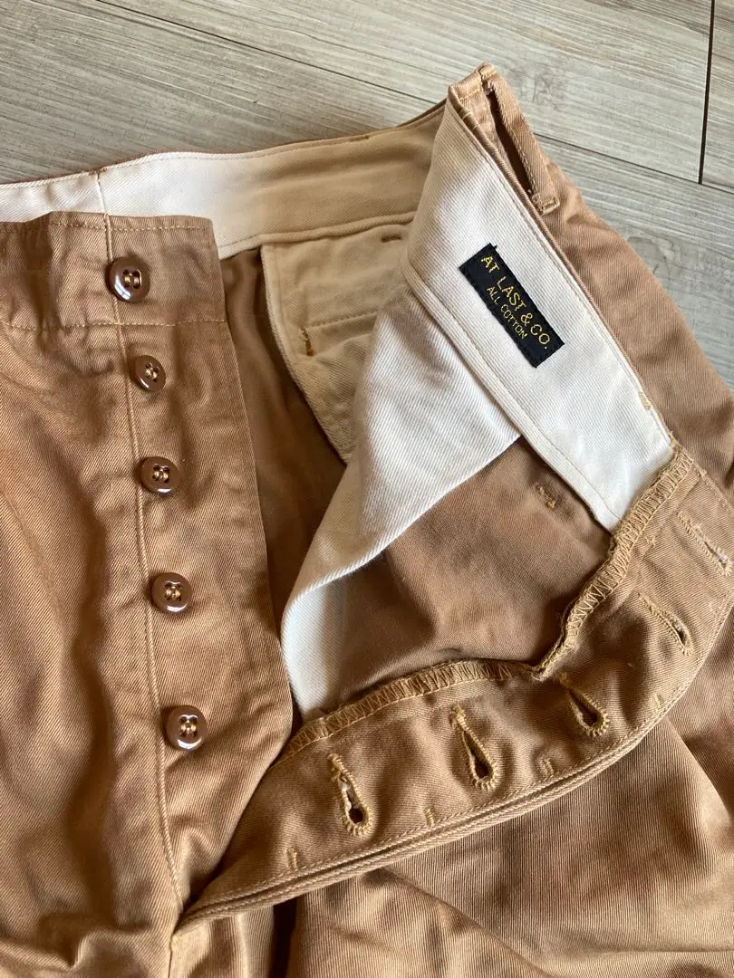 atlast&coアットラストブッチャーtimeworn トラウザー　チノパン atlast&coアットラストブッチャーtimeworn トラウザー チノパン