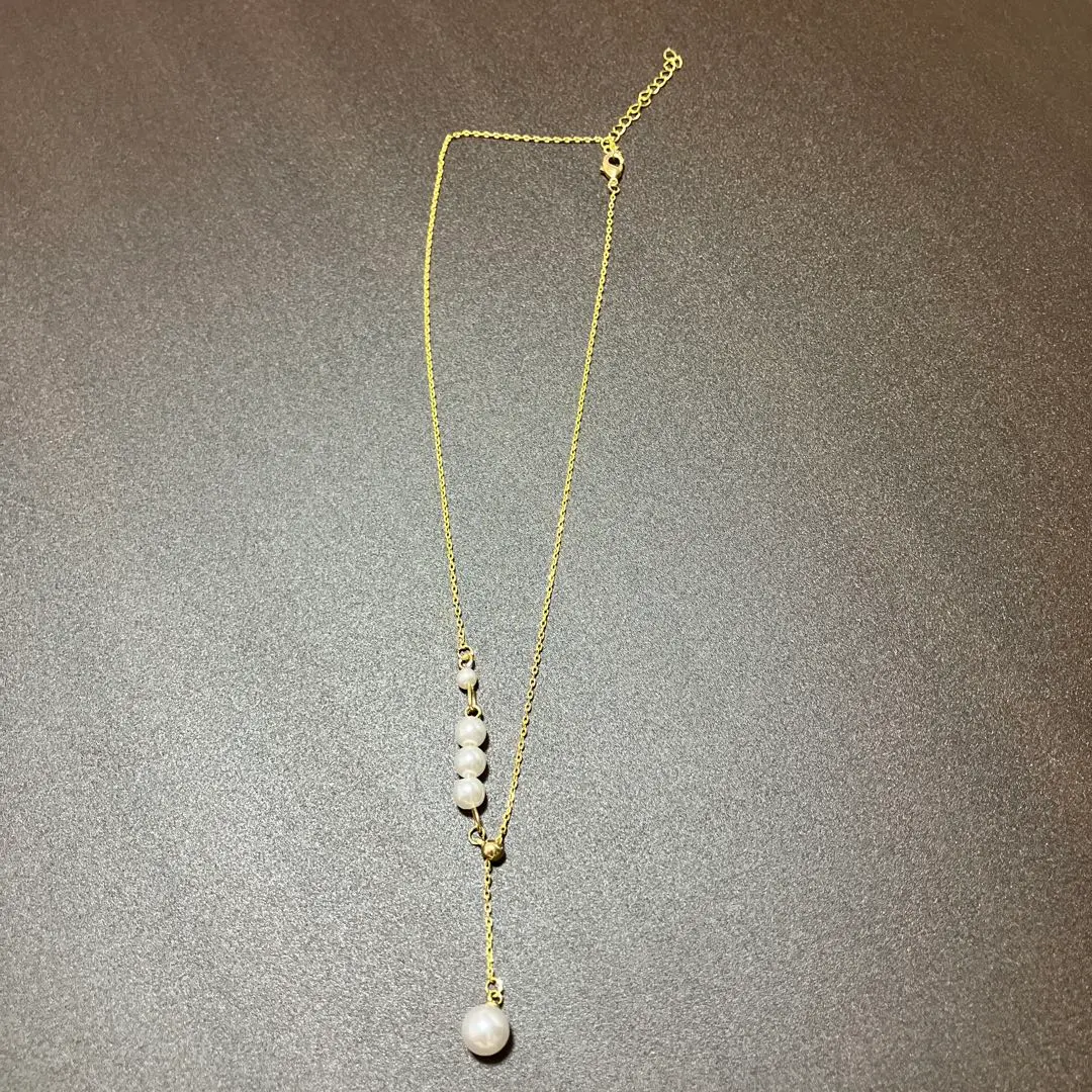 Thumbnail of Perky Room Necklace