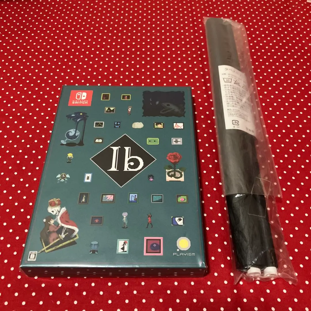 Ib 限定版 タペストリー付き Nintendo Switch Ib Limited Edition Nintendo Switch + Artbook & Handkerchief