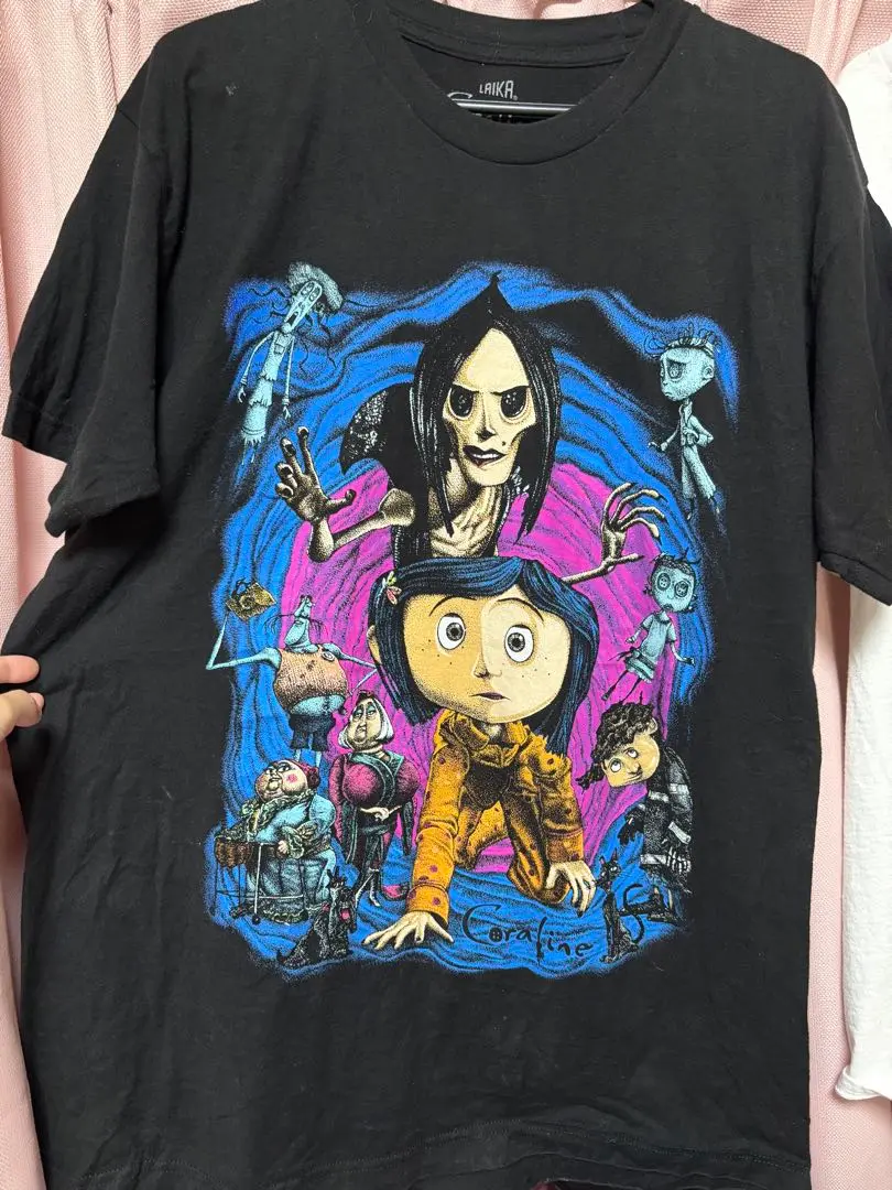 LAIKA コララインとボタンの魔女 Tシャツ Lサイズ 古着 LAIKA コララインとボタンの魔女 Tシャツ Lサイズ 古着 - メルカリ