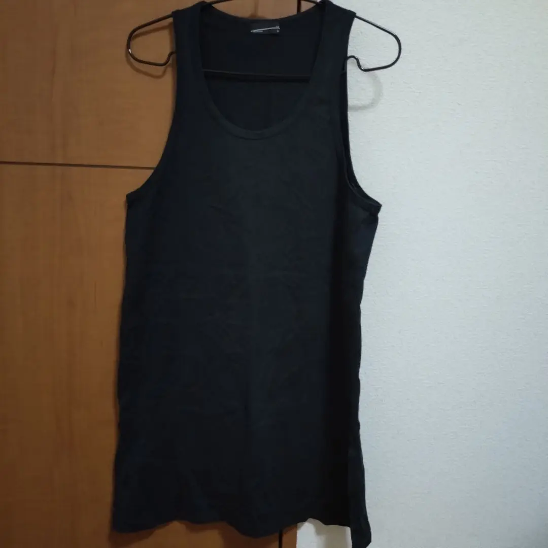 2025年最新】julius タンクトップの人気アイテム - メルカリ