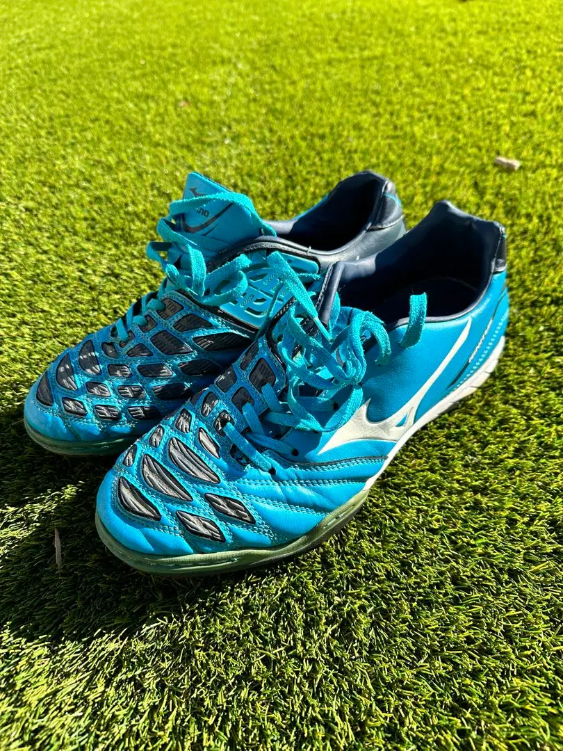 Mizuno イグニタス　サッカーシューズ　26センチ Amazon | [ミズノ] イグニタス 2 TM ミントグリーン×オレンジ