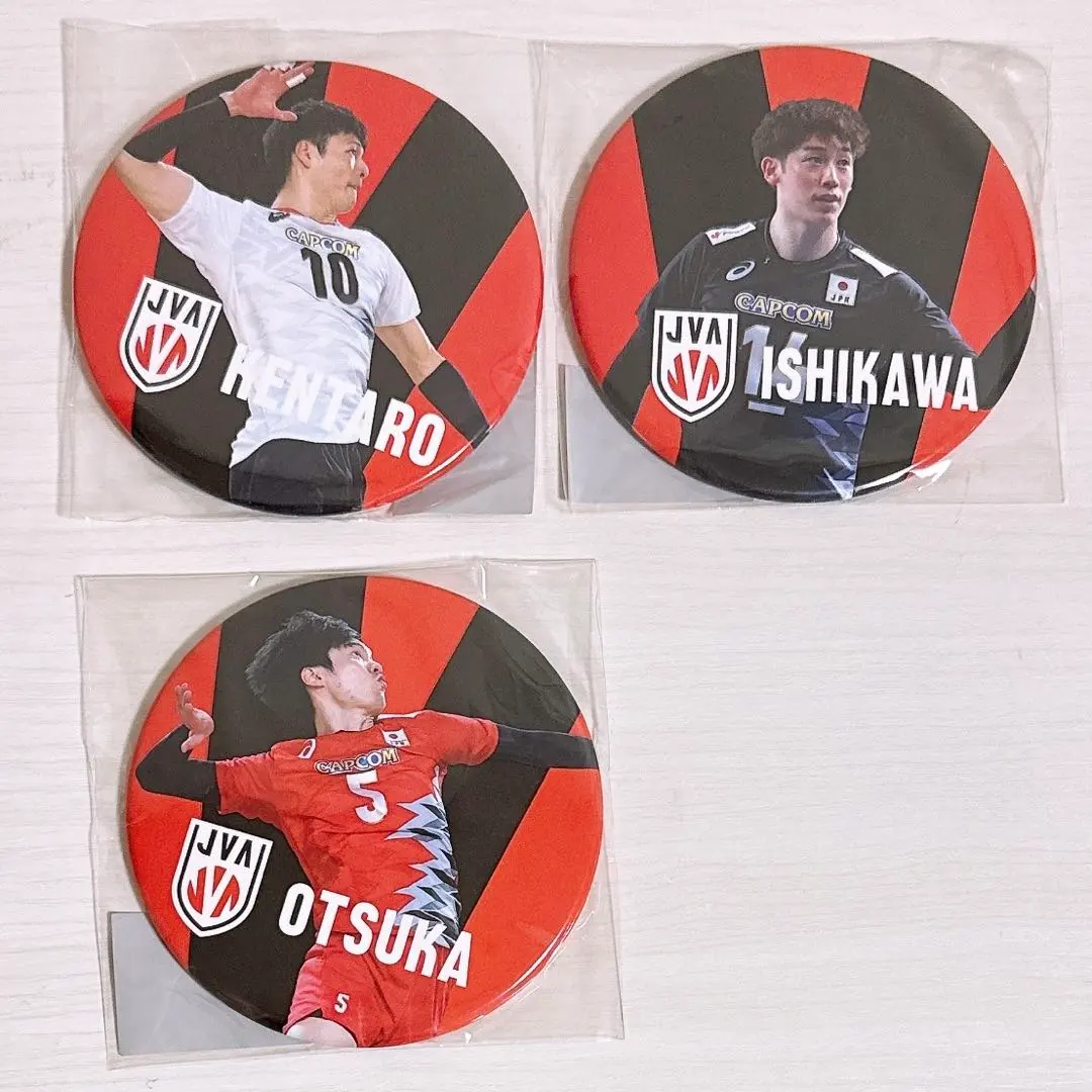 Thumbnail of Volleyball button badges: Ishikawa, Otsuka, Takahashi, Yamamoto