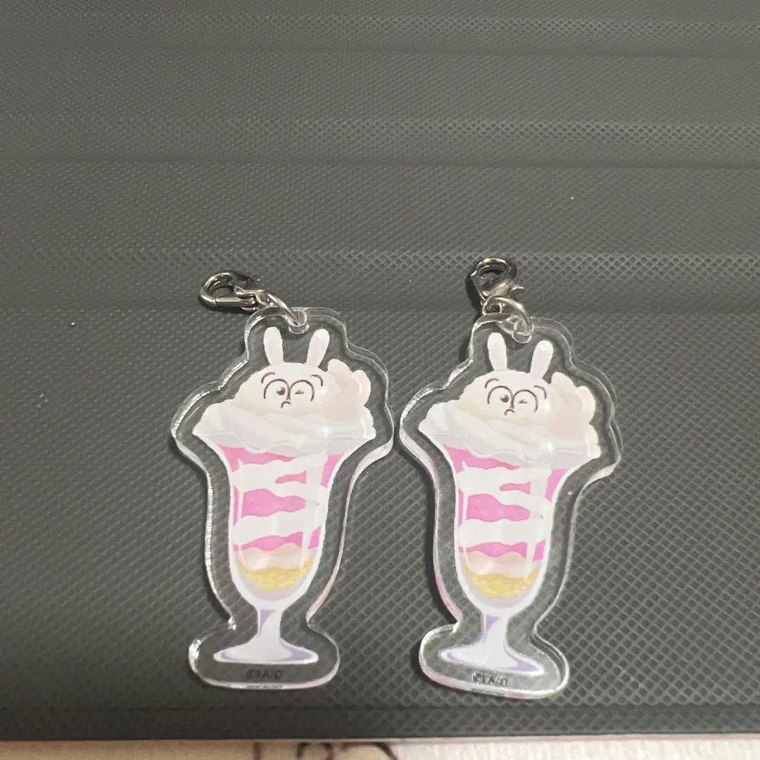 おそ松さん　コラボカフェBLANC アクリルキーホルダー　長兄 おそ松さん×COLLABOCAFEHONPO BLANC コラボ商品 販売開始の