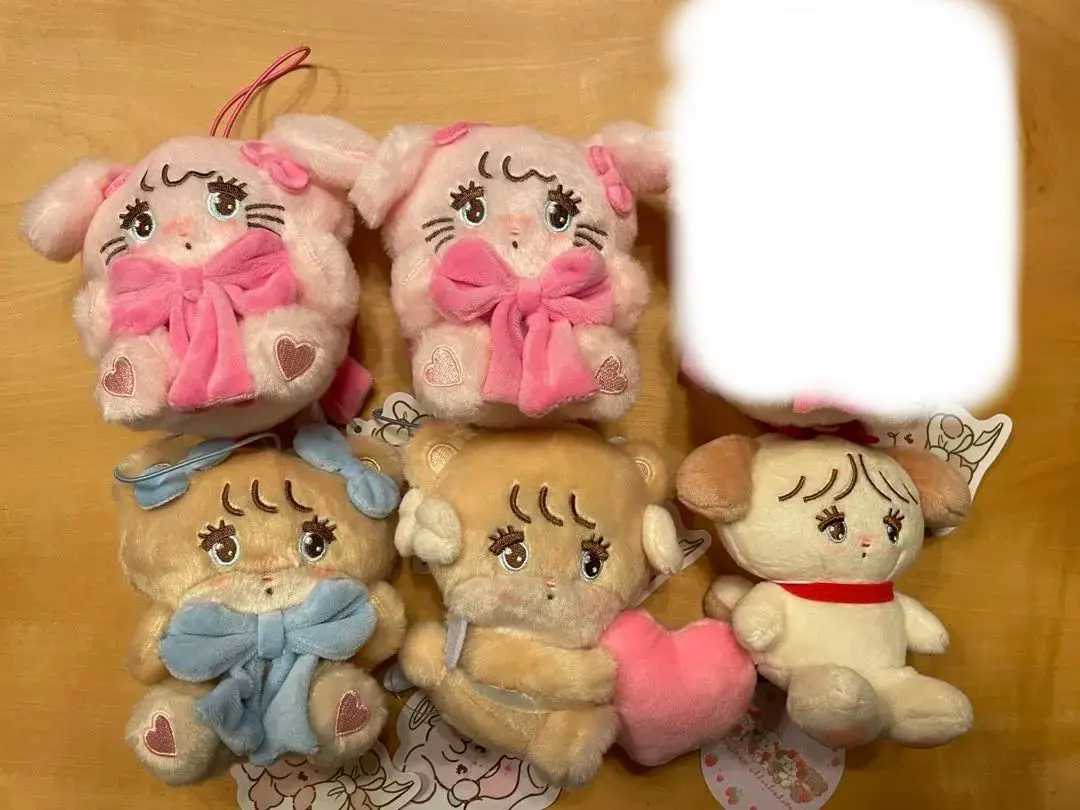 Thumbnail of Mikko characters hugging ribbons, angel-chan, Cammy, Latte