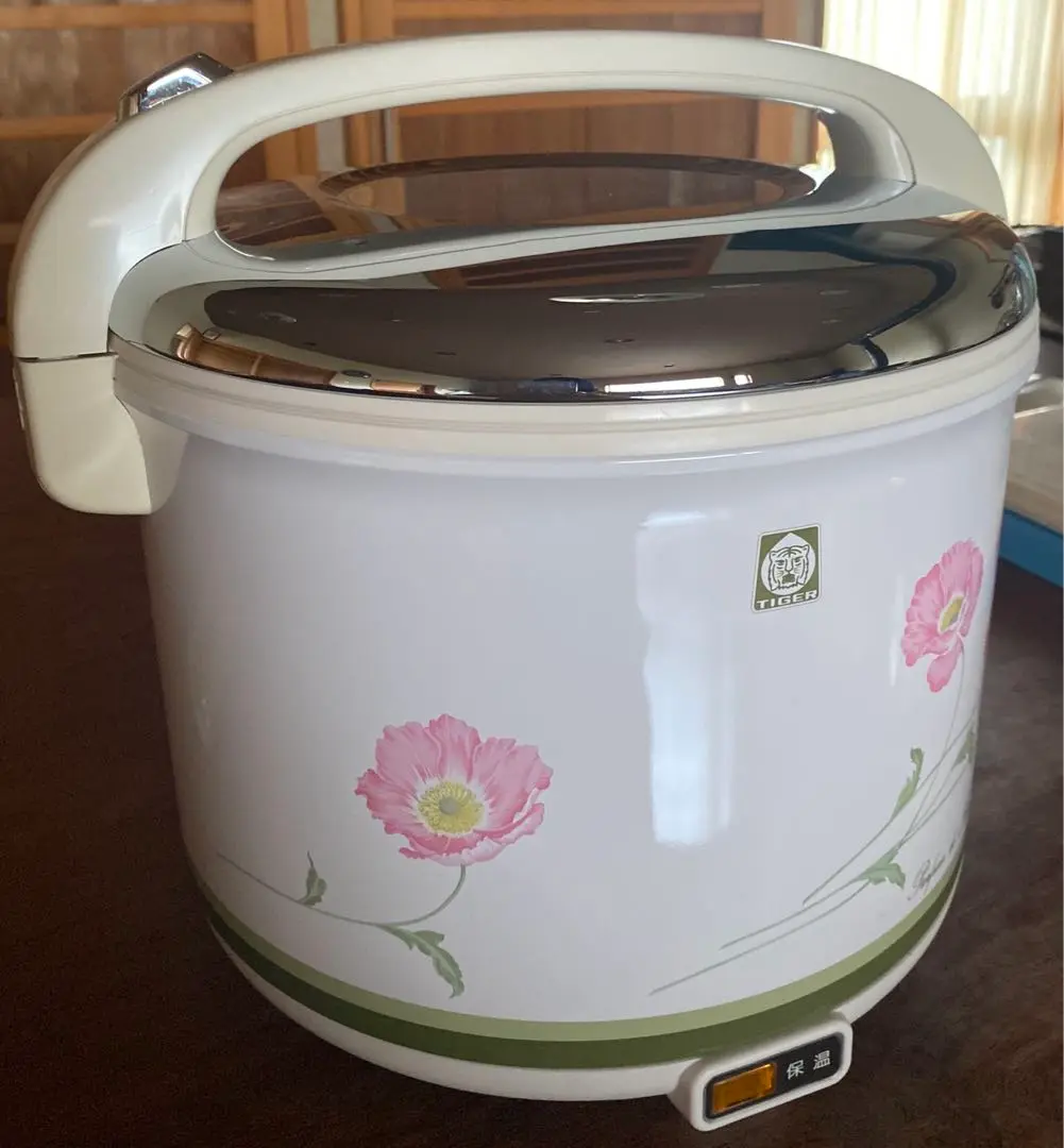 金山　新品未使用　昭和レトロ　タイガー 炊飯器 グリーン 楽天市場】【タイガー魔法瓶 楽天市場店】 炊飯器 3合 JNP-T055