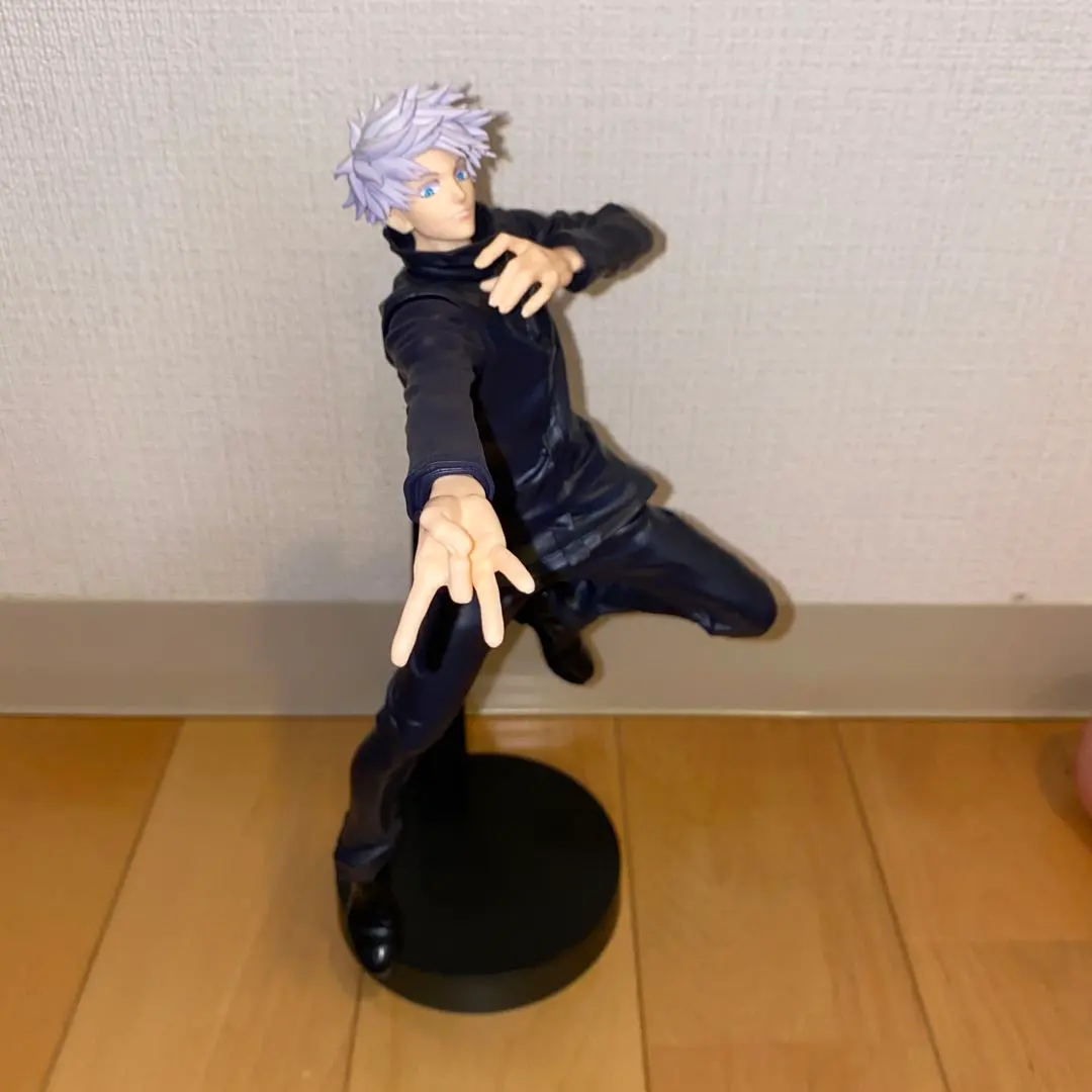 Thumbnail of Gojo Satoru figure