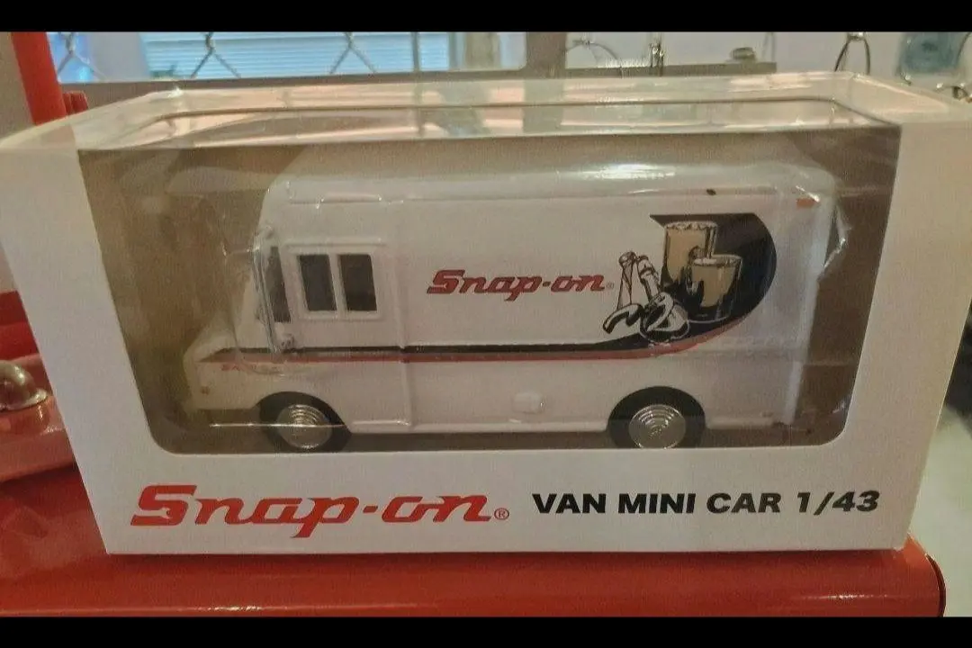 スナップオン Snap on 1949 フォードストリートロッド ジオラマ模型 Snap-On 1949 Ford Street Rod 1/38 Scale | eBay