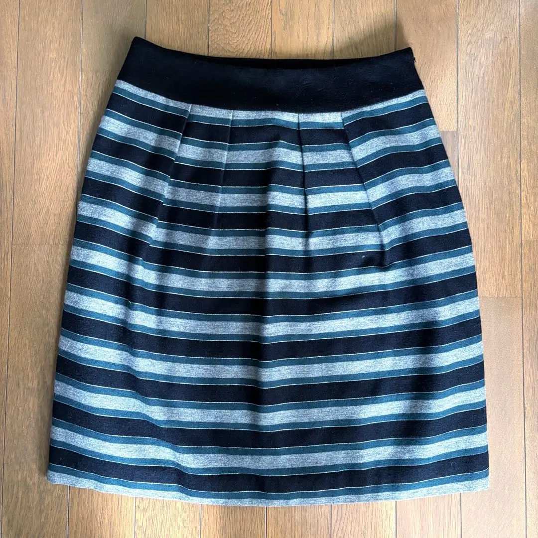 Thumbnail of Reflect skirt
