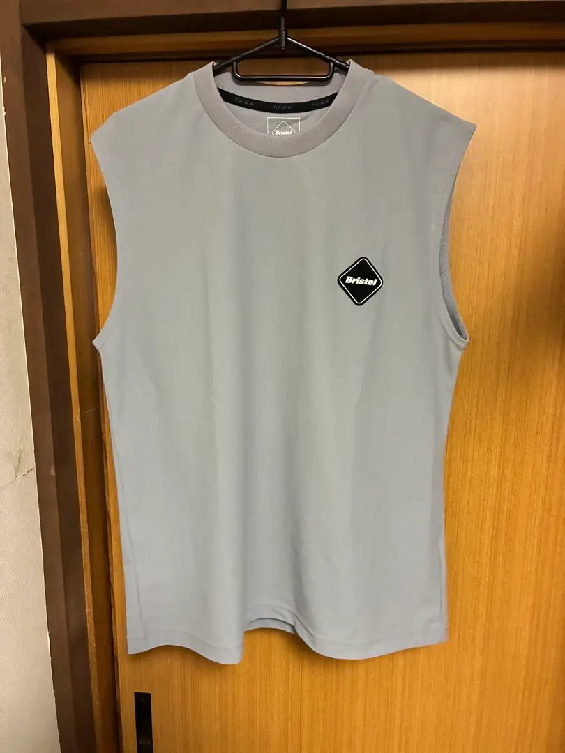 2025年最新】FREEZE tech no sleeve topの人気アイテム - メルカリ