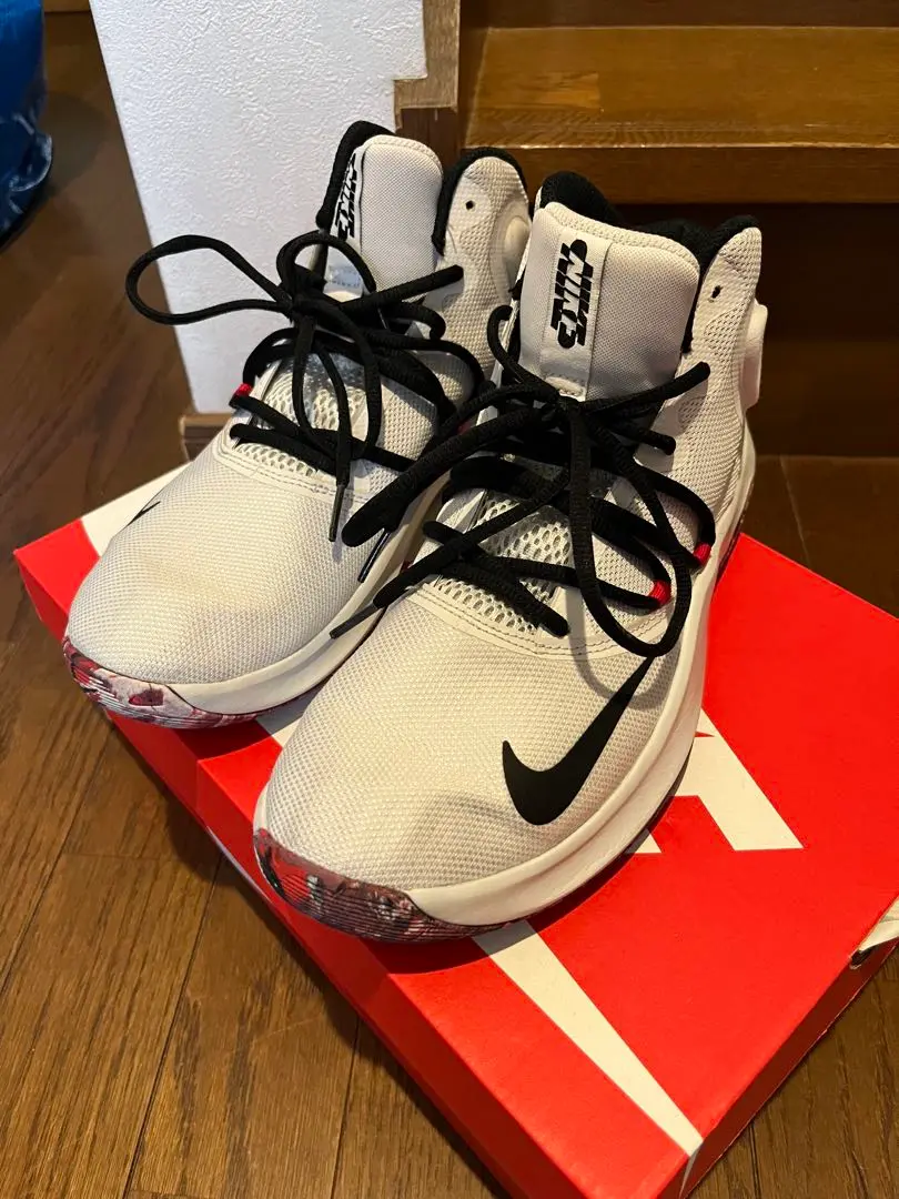 NIKE AIR VERSITILE IV_エアバーシタイル バッシュ　27.5 NIKE AIR VERSITILE IV_エアバーシタイル バッシュ 27.5 - メルカリ