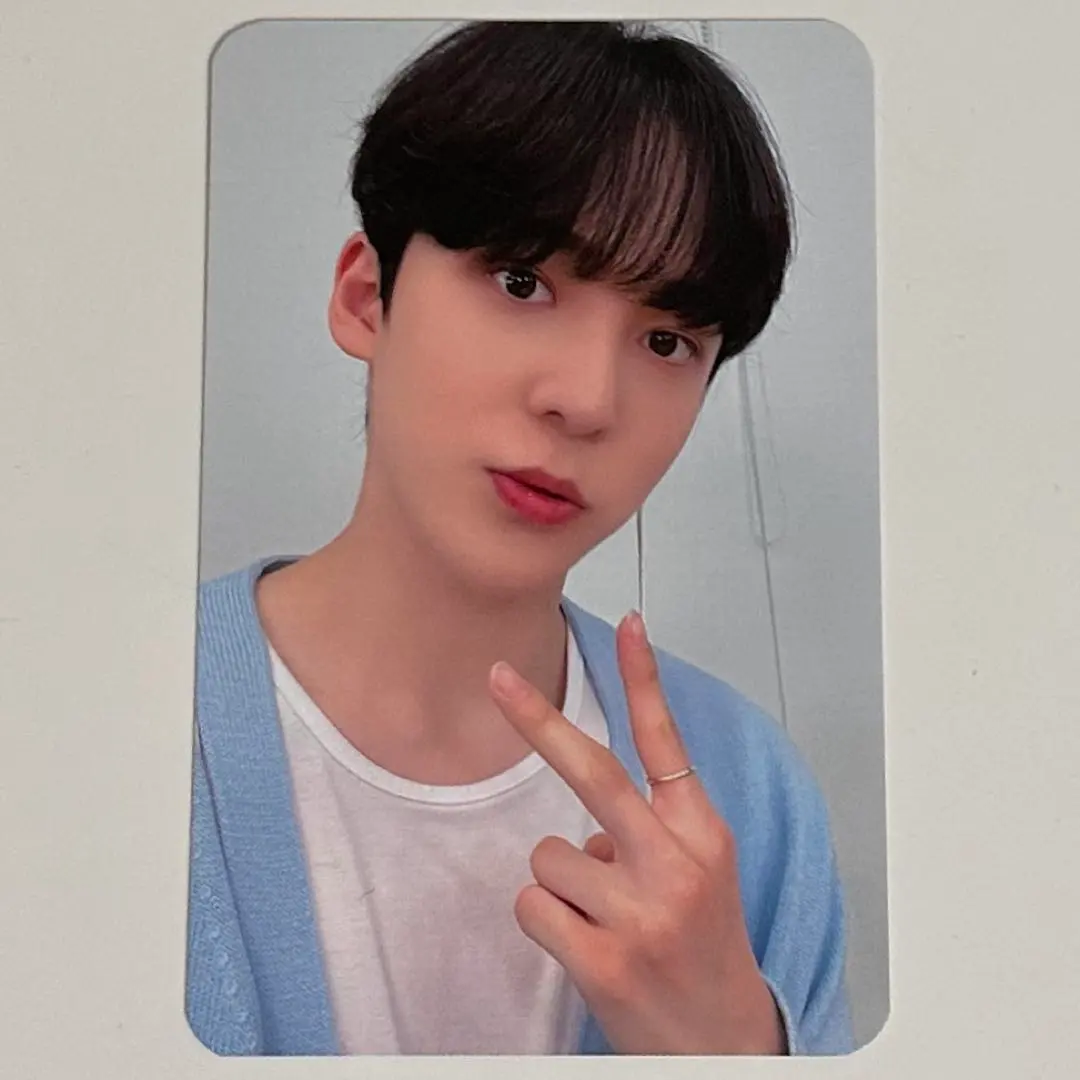 Thumbnail of ATEEZ ATINY Fever Makestar Yunho photocard