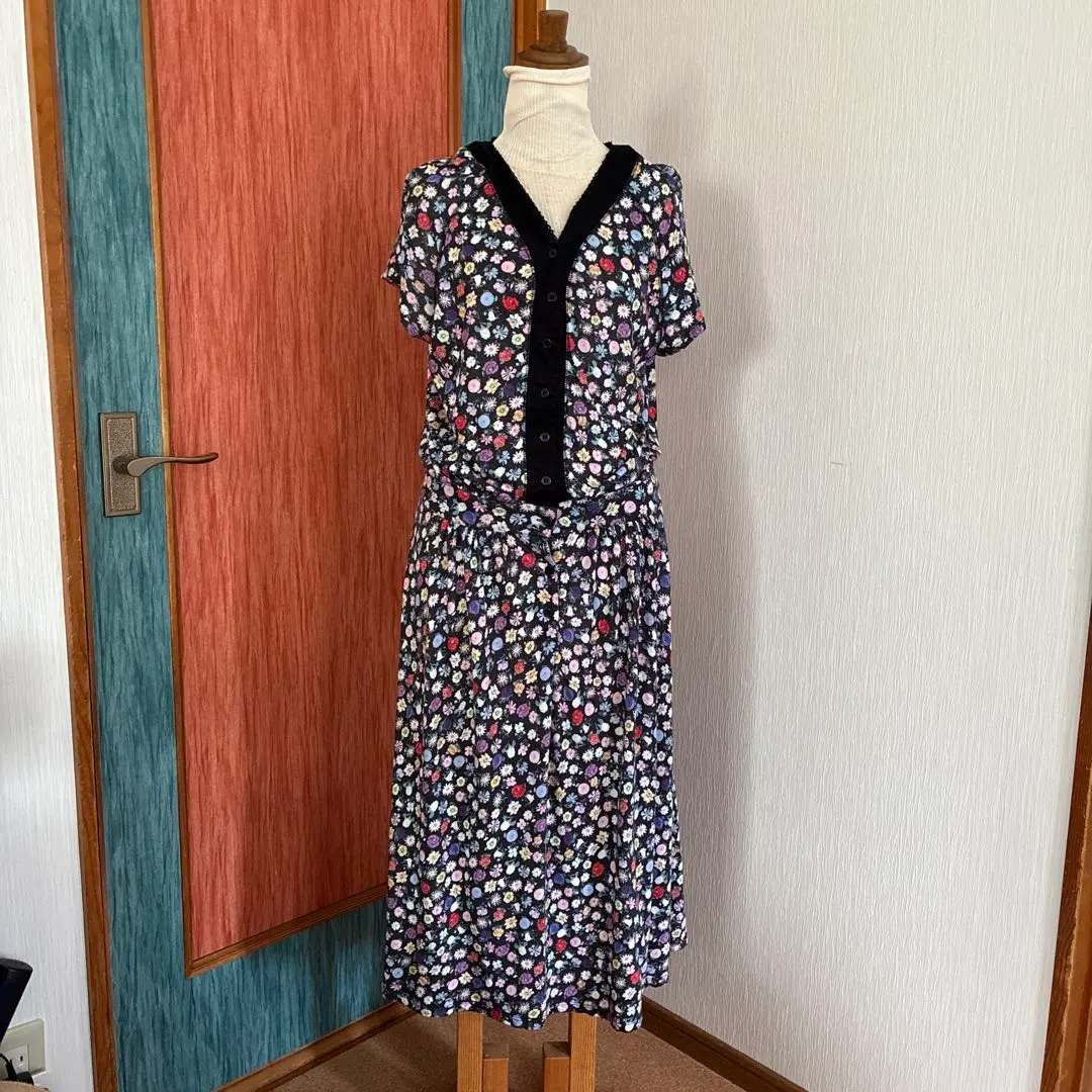 保羅·史密斯 花卉圖案 V領 的縮圖