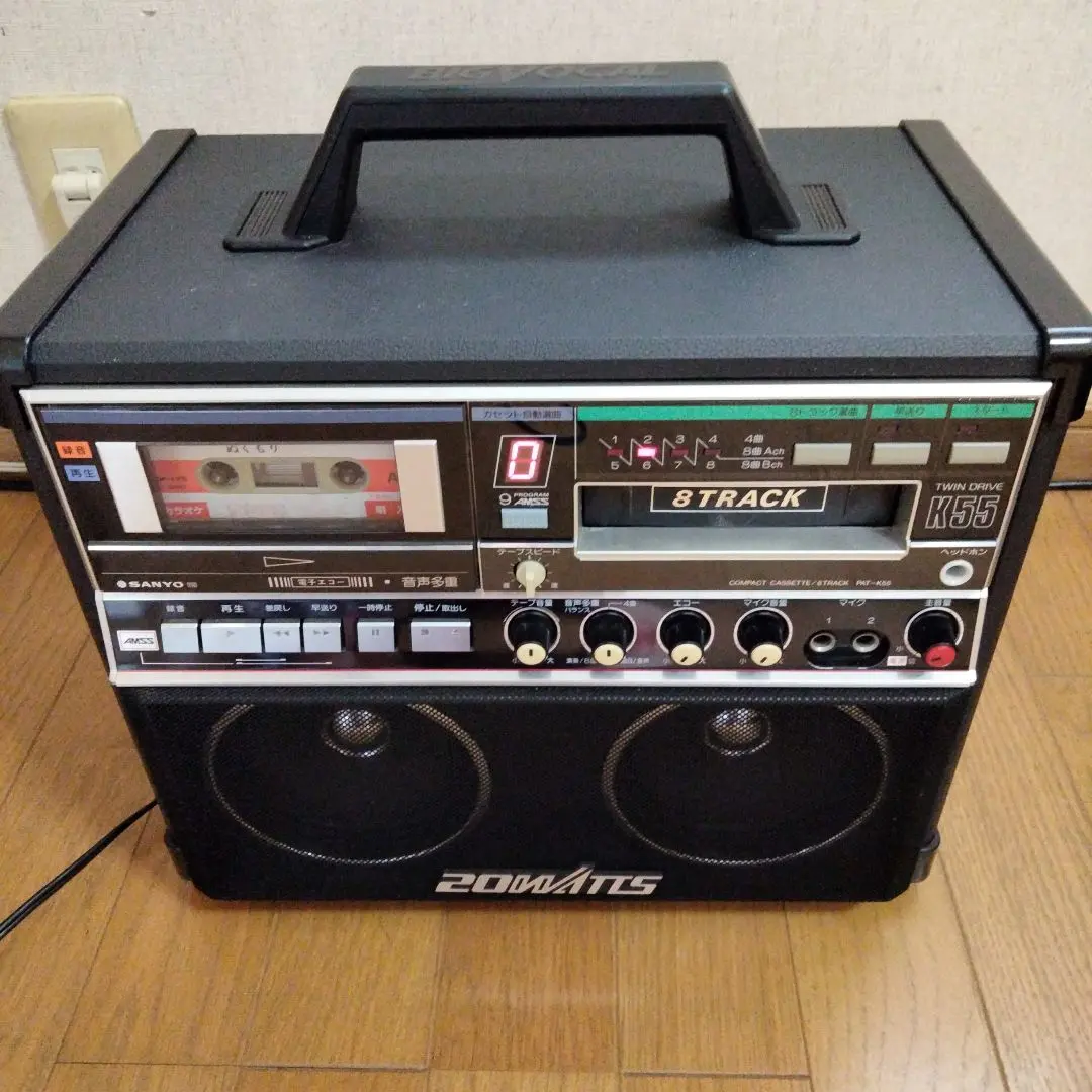 【昭和レトロ】SANYO PAT-F8 カラオケラジカセ＋マイク　カセットテープ Yahoo!オークション - SANYO PAT-F8 カラオケメイト サンヨー