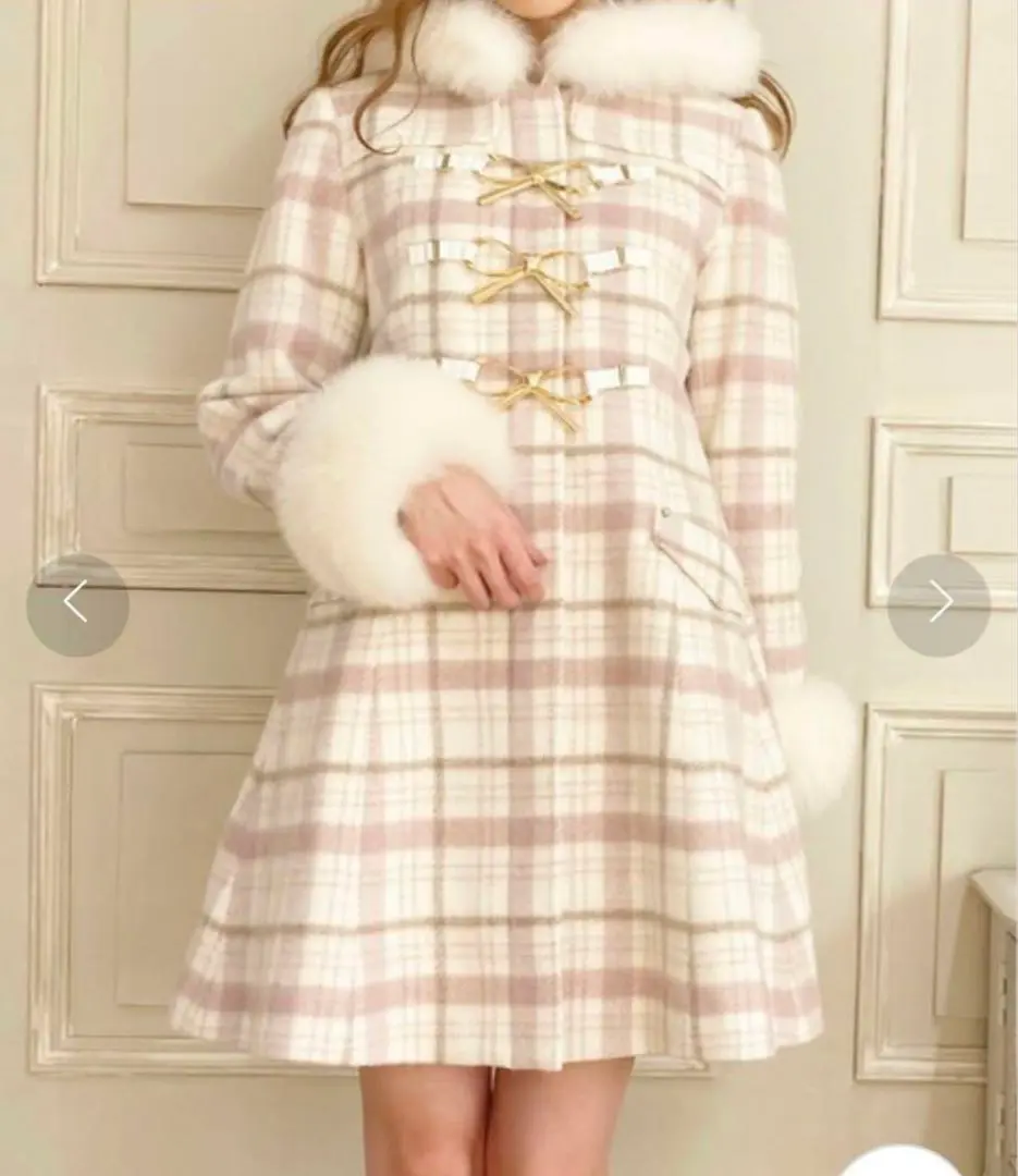 ♡お値下げ中♡ LODISPOTTO ダッフル ショートコート ホワイト【美品】 LODISPOTTO - LODISPOTTO♡Loveリュバンダッフルコート