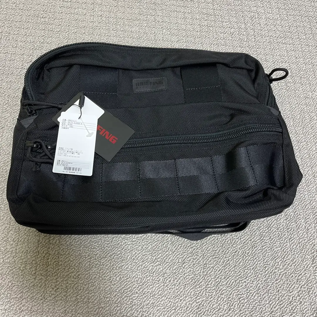 完売 ほぼ未使用品 BRIEFING DELTA SLASHER M BLACK ショルダーバッグ BRIEFING DELTA SLASHER M ブリーフィング