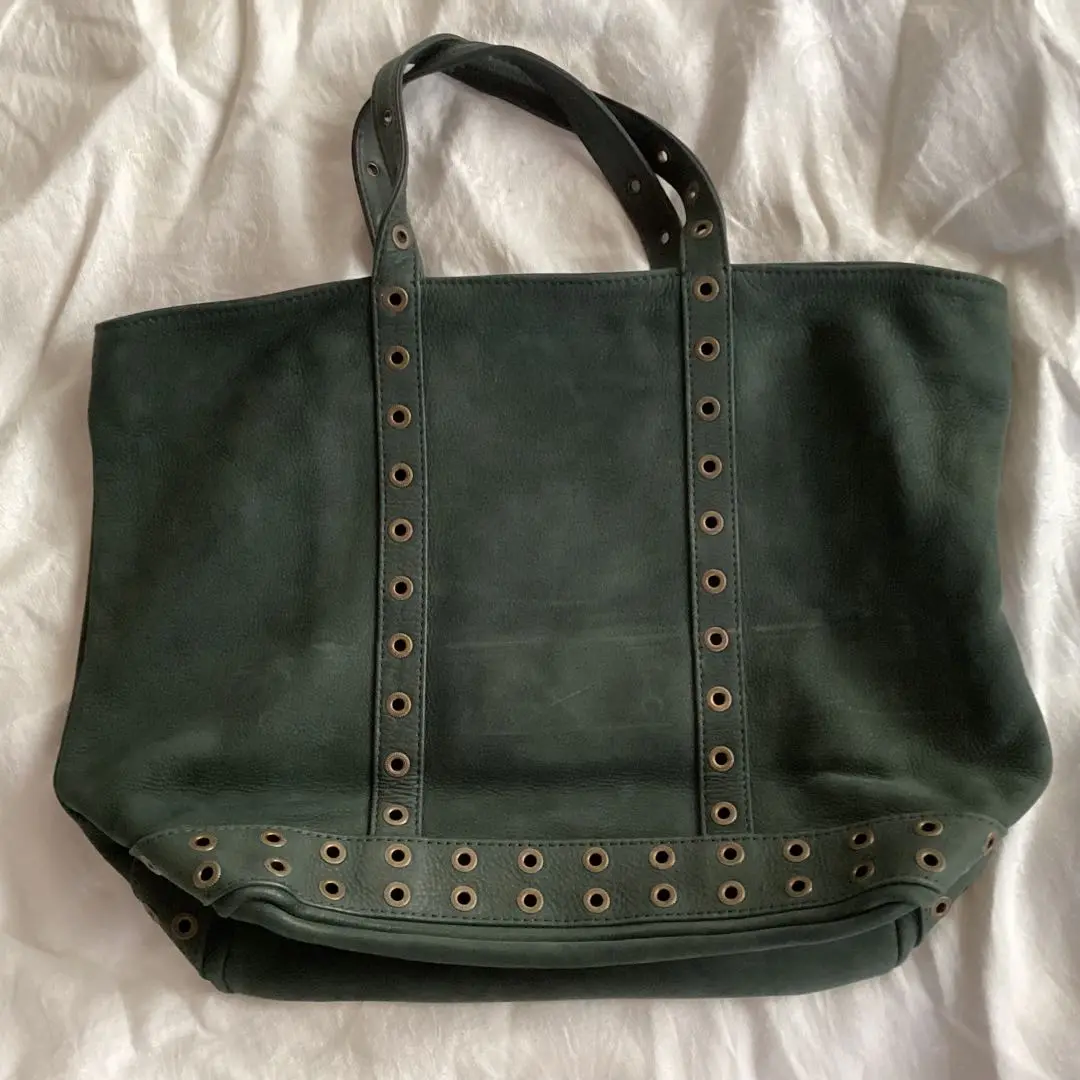 ✨美品✨ ヴァネッサブリューノ レザー トートバッグ 通勤 A4可 パンチング vanessabruno（ヴァネッサブリューノ）の「レザーパンチング