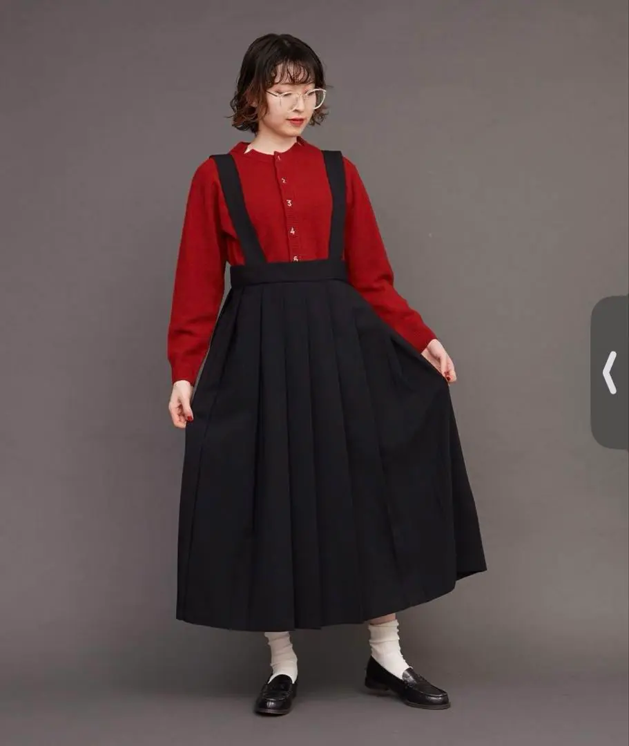 新品タグ付き I am I in fact... ギャザーフリルスノースカート I am I in fact（アイアムアイインファクト）の「Nylon dyed