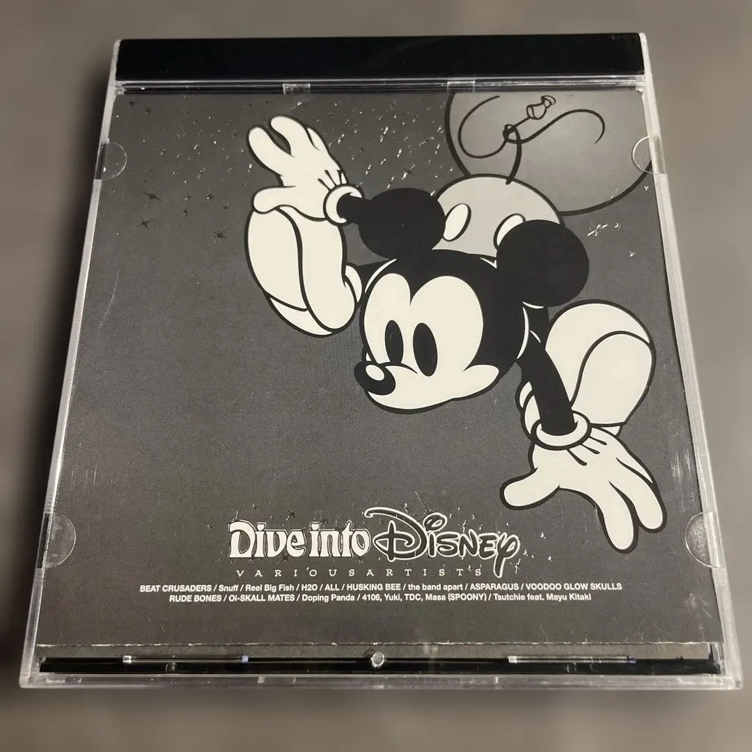 Disney Dive into Disney ミッキーマウス レコード　中古品 Disney Dive into Disney ミッキーマウス レコード 中古品 2025