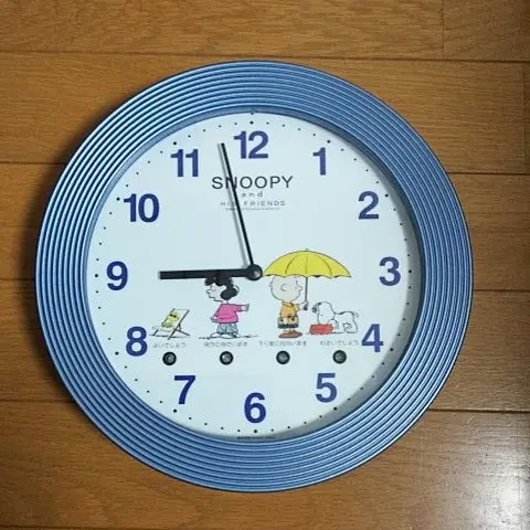 （リズム）SNOOPY からくり時計 「クォーツ メロディ報時付き掛け時計」 Amazon.co.jp: リズム(RHYTHM) SNOOPY (スヌーピー) 掛け時計