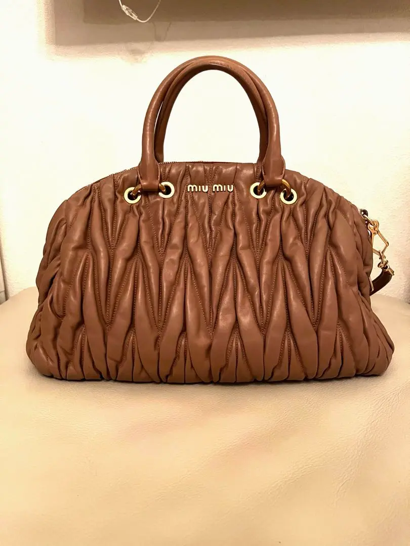 【希少クロコ❗️】miumiu 2way ！レザー　ショルダーバッグ　ブラウン 希少 レア miumiu ミュウミュウ ショルダーバッグ2way 型押し