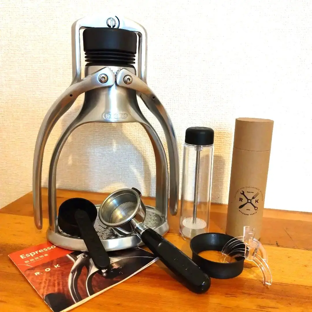 【GW期間限定値下】未使用　ROK エスプレッソマシン イギリス発！ ROK EspressoGC（ロック エスプレッソGC）ブラックのご購入｜ROK