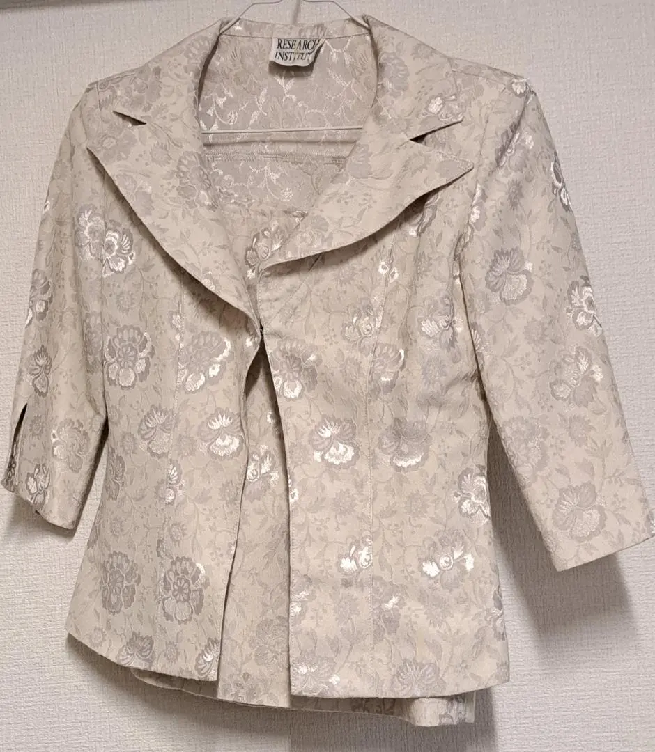 珍【研究所】西裝 M 碼 七分袖 套裝 的縮圖