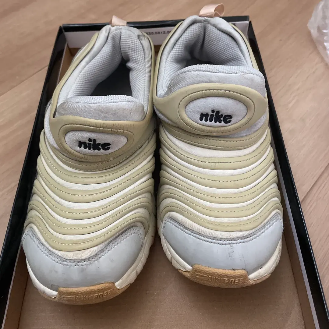 Thumbnail of Nike sneakers, beige/gray, 22cm, kids' sneakers, gray