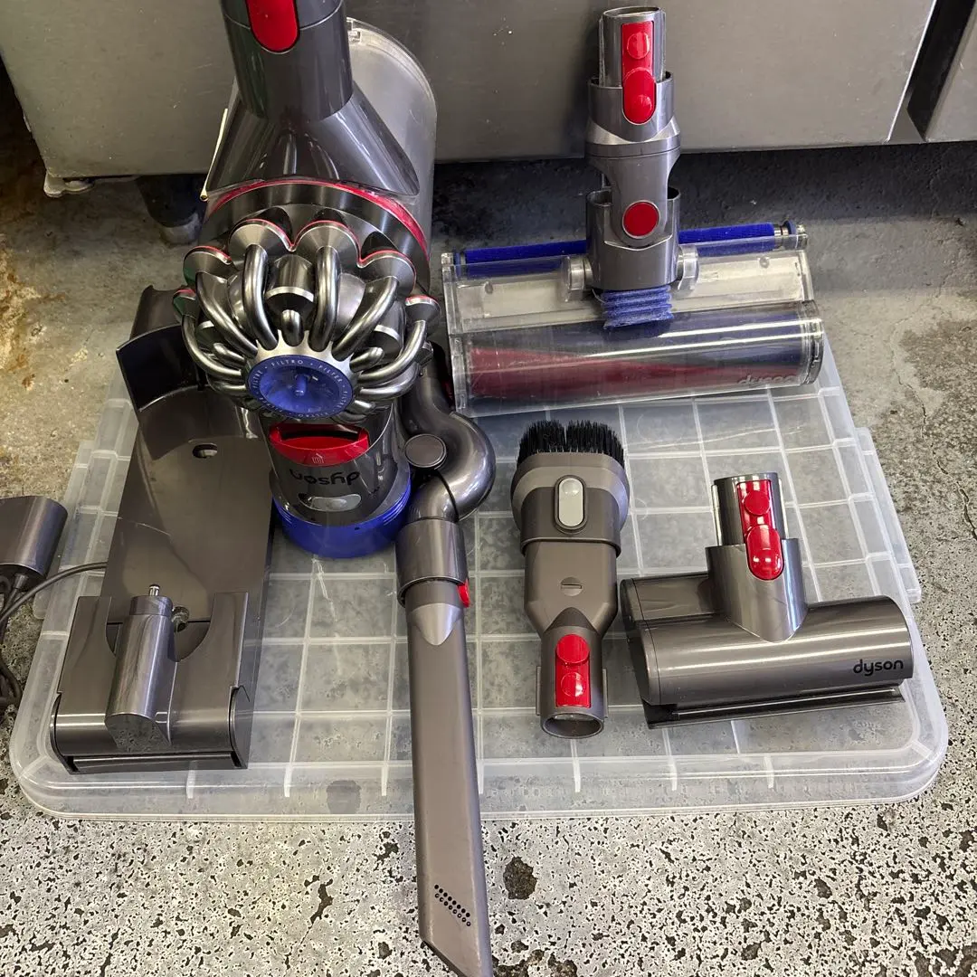 Dyson 無線吸塵器 SV10* 故障品 的縮圖