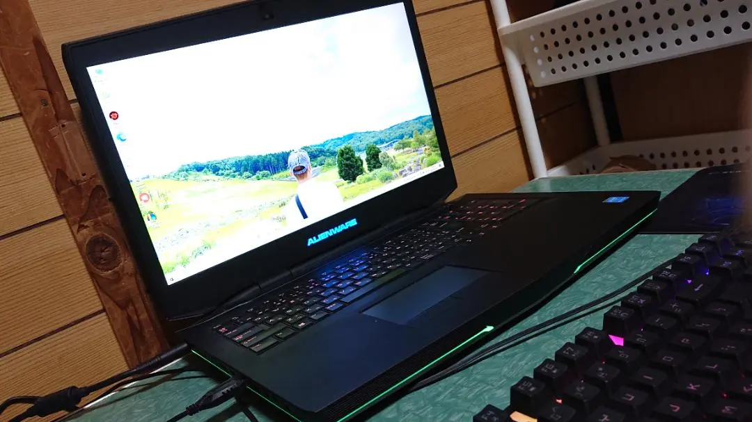 2025年最新】dell alienware m17xの人気アイテム - メルカリ