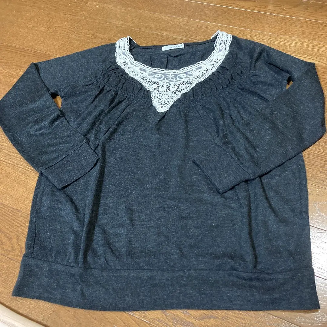 Thumbnail of Lowrys Farm long-sleeved T-shirt