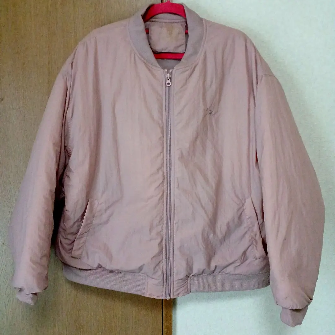 Thumbnail of [New] Pink Zip-up Jacket for this winter