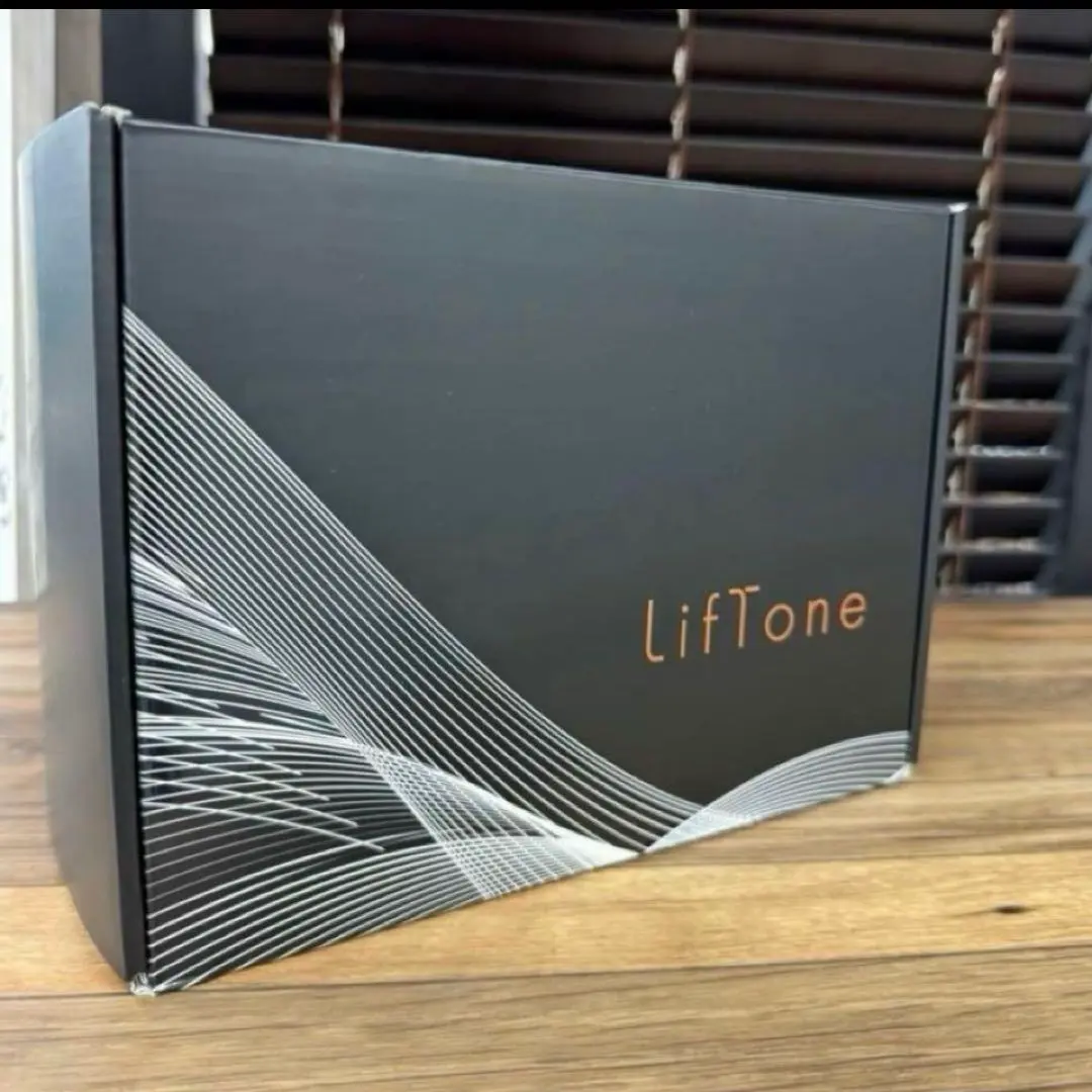 ほぼ未使用 LiftTone 美顔器 アーリーバード ほぼ未使用 LiftTone 美顔器 アーリーバード