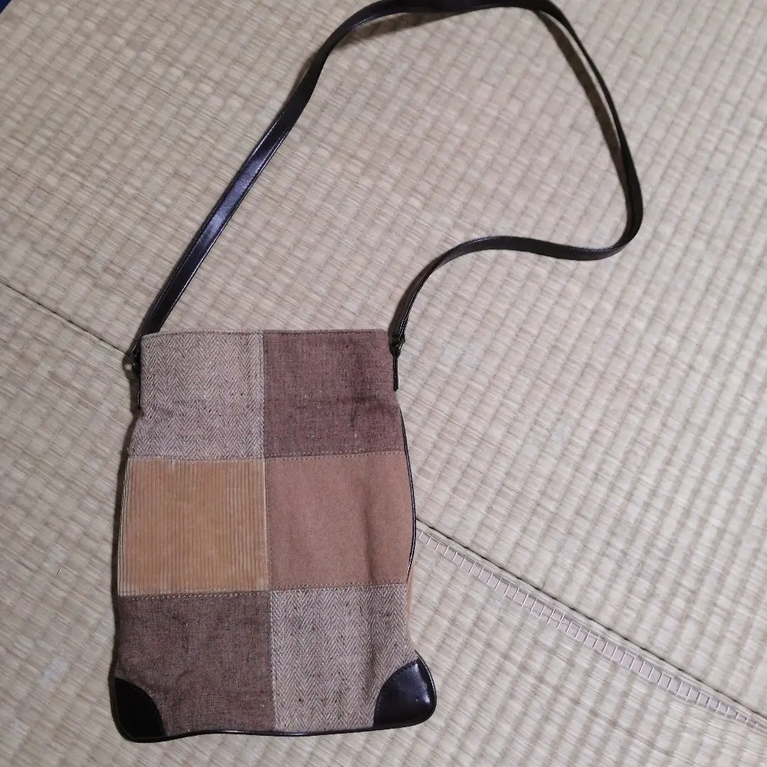 Thumbnail of Patchwork Design Shoulder Bag