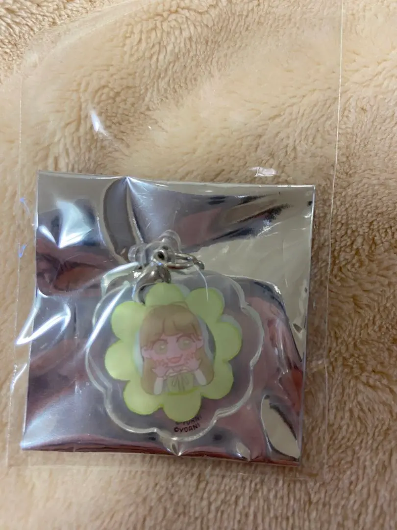 イコラブ　大場花菜　キーホルダー　缶バッジ　ペンライトチャーム　トートバッグ 2025年最新】大場花菜 ペンライトチャームの人気アイテム - メルカリ