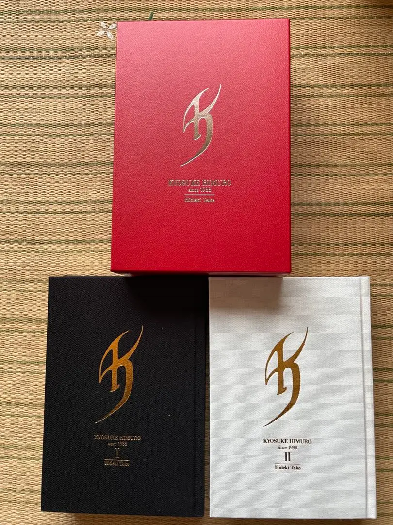 値下げ☆美品☆KYOSUKE HIMURO since 1988 氷室京介 書籍 氷室京介、書籍『since 1988』刊行！完全予約受注生産！ – COZYSTYLE