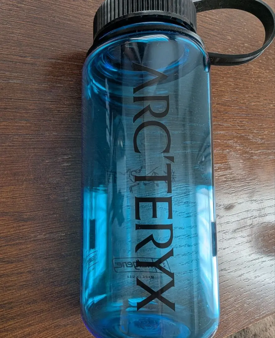 史上最も激安 ARC'TERYX ボトル青 弁当箱・水筒