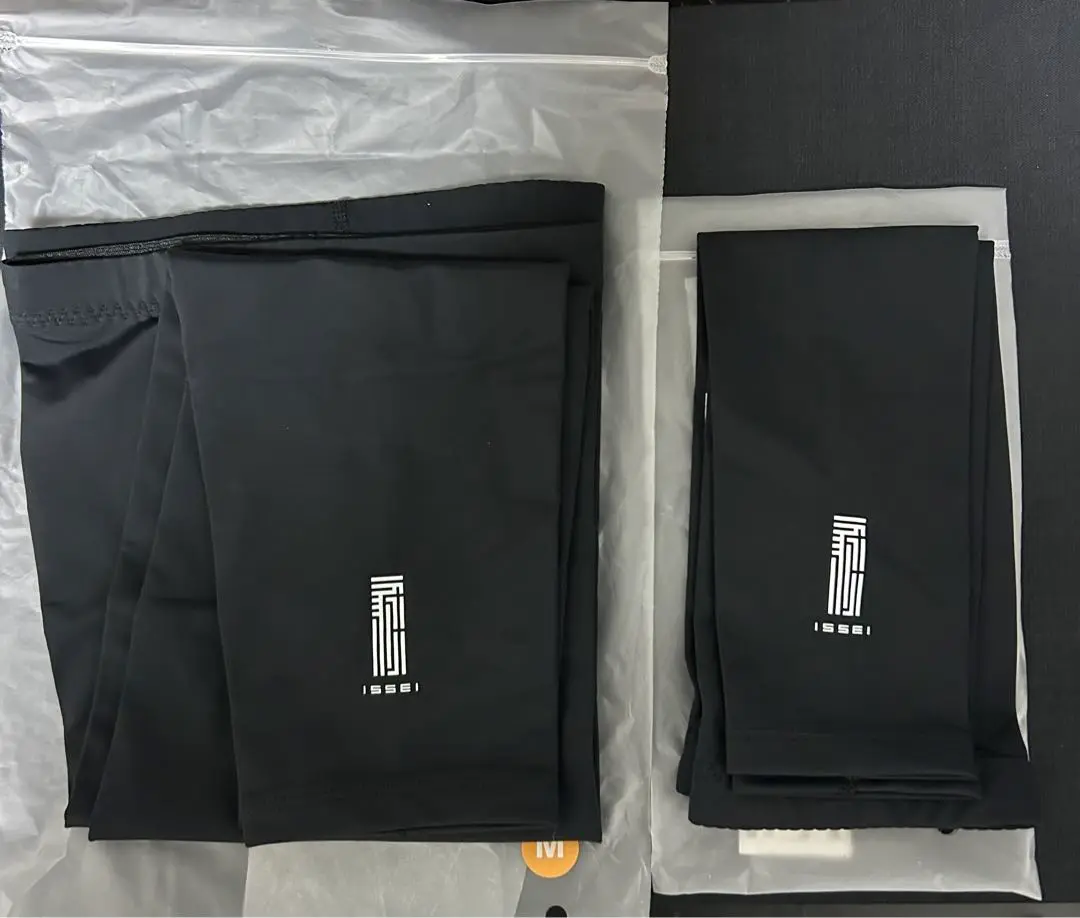 新品【issei】一誠Tシャツ(L)白黒セット GQ_D-nuaAAAr8o0.jpg:large