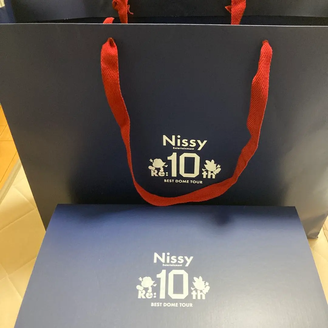 未開封！Nissyプレミアムシート大阪限定3点セット★ Nissyプレミアムシート (大阪限定)グッズ 3点セット - メルカリ