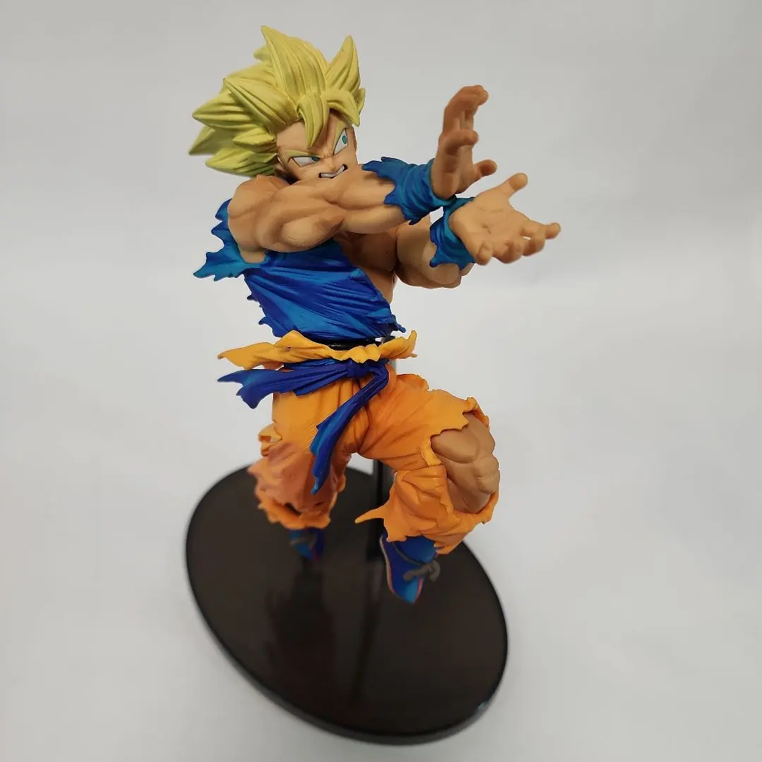 Thumbnail of Dragon Ball BWFC Son Goku Figure