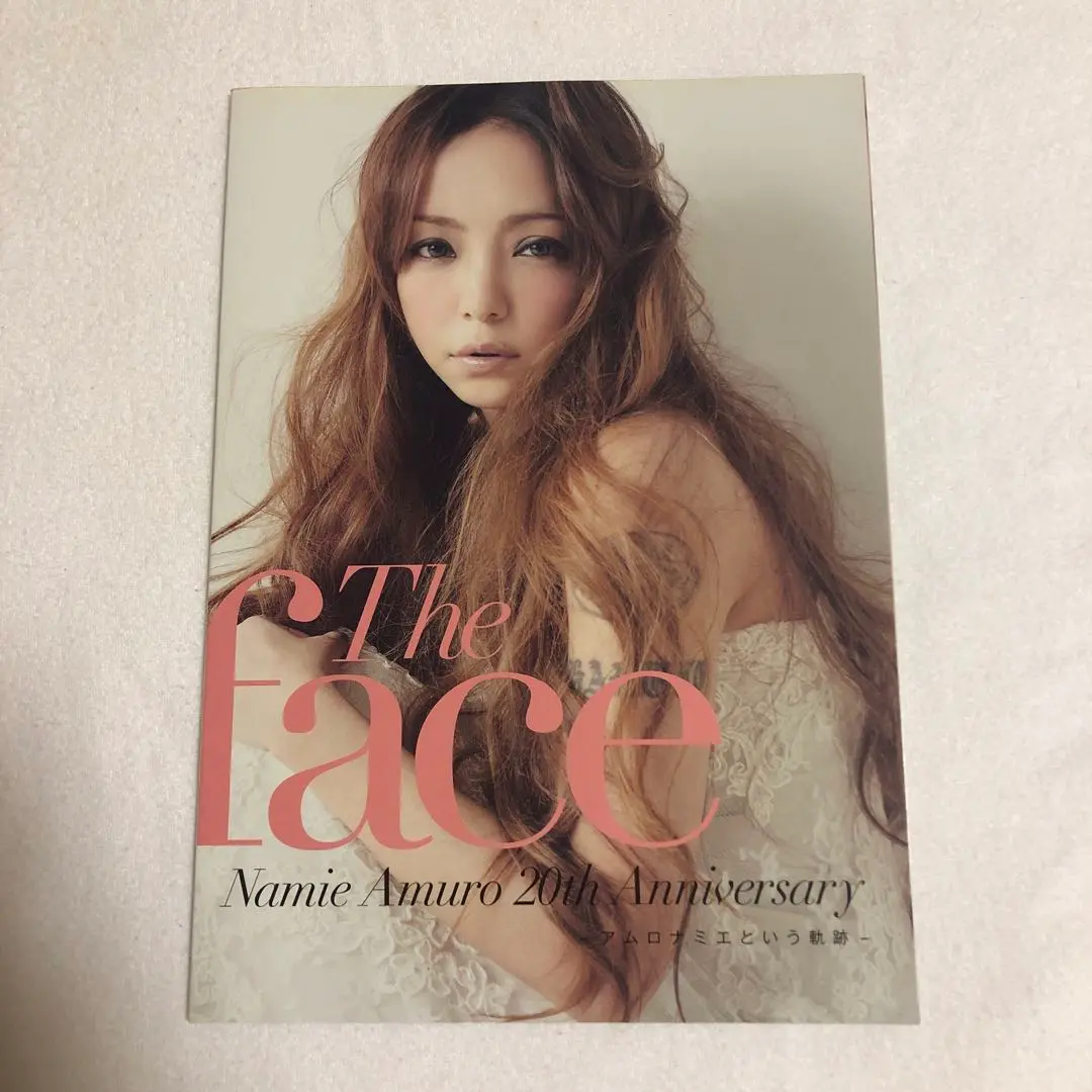 安室奈美恵 20th Anniversary Tour パンフレット 最大10%OFFクーポン Amazon.co.jp: 安室奈美恵 ツアー