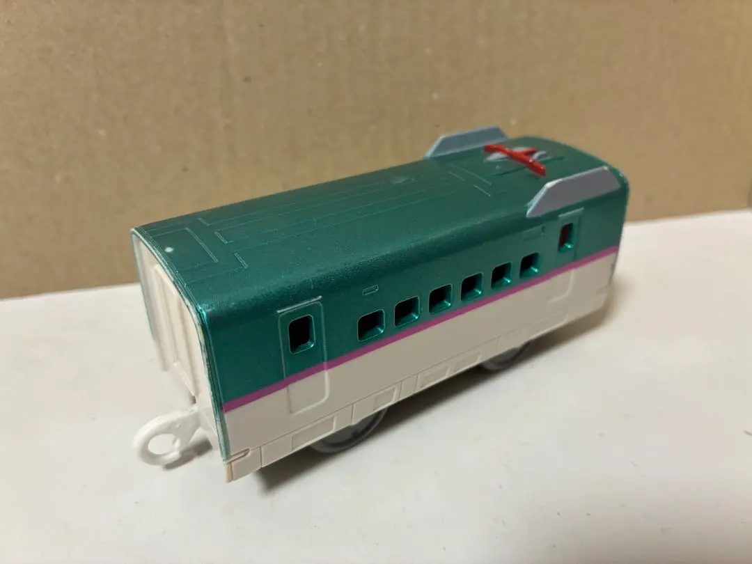 Thumbnail of Plarail E5 Series Shinkansen Hayabusa Middle Car