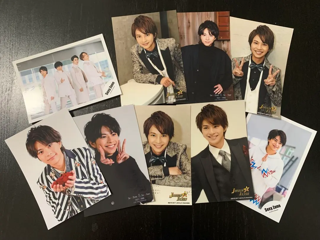 Thumbnail of 9-piece set of Johnny & Associates idol photos