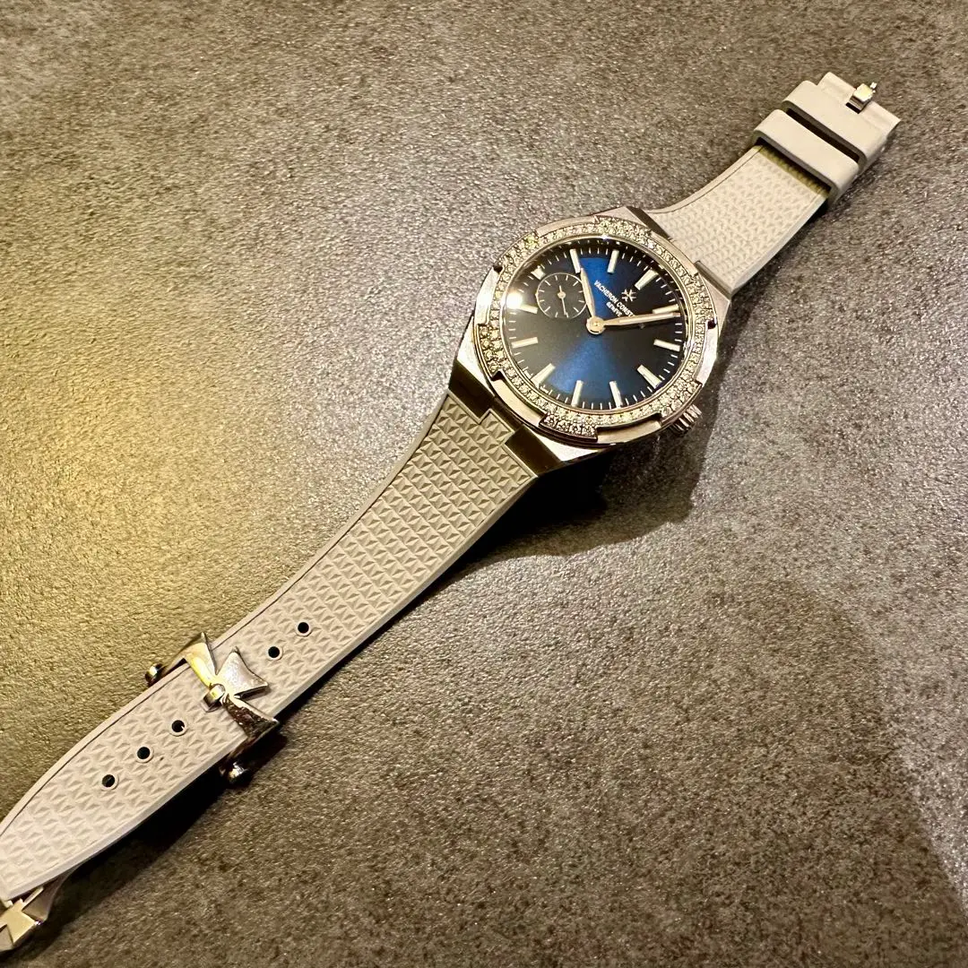 ヴァシュロンコンスタンタン　ラバーベルト　ホワイト　美品 vacheron constantin オーヴァーラバーベルト ホワイト