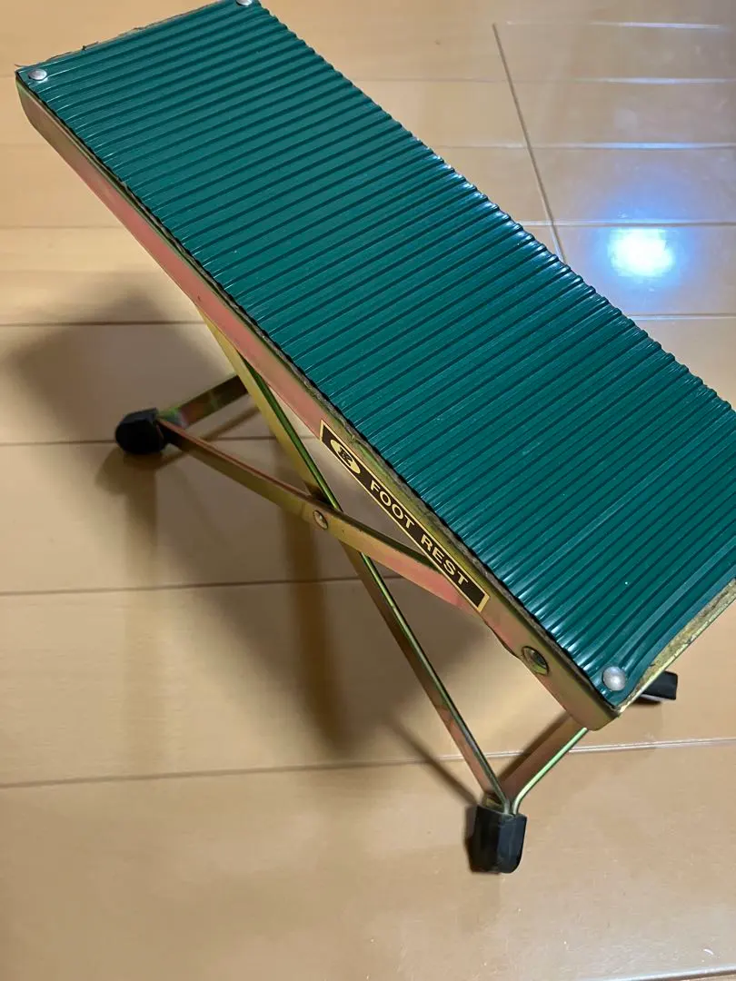 Thumbnail of Kikutani Guitar Footrest