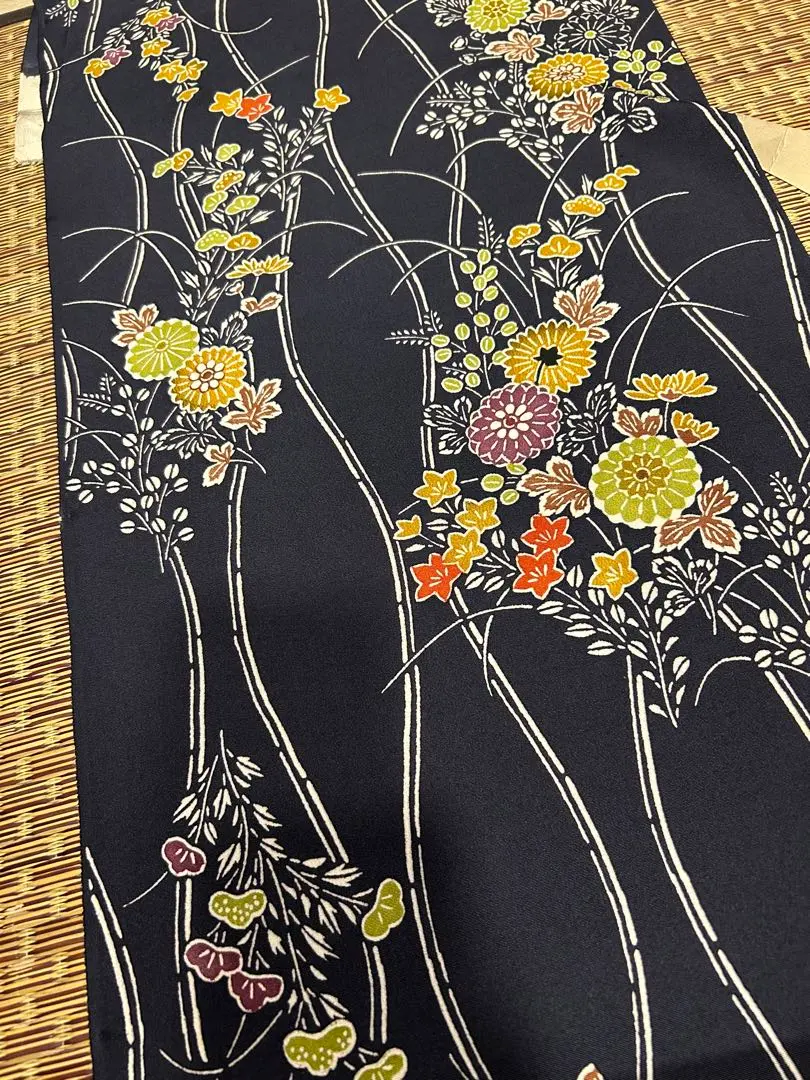 Thumbnail of Genuine silk Tango crepe kimono fabric