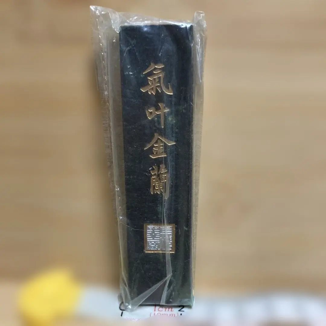 中国墨　気叶金蘭墨　上海墨敝出品　 他、中国墨4点まとめ売り てなグッズや 中国墨 気叶金蘭墨 他、中国墨4点まとめ売り 上海