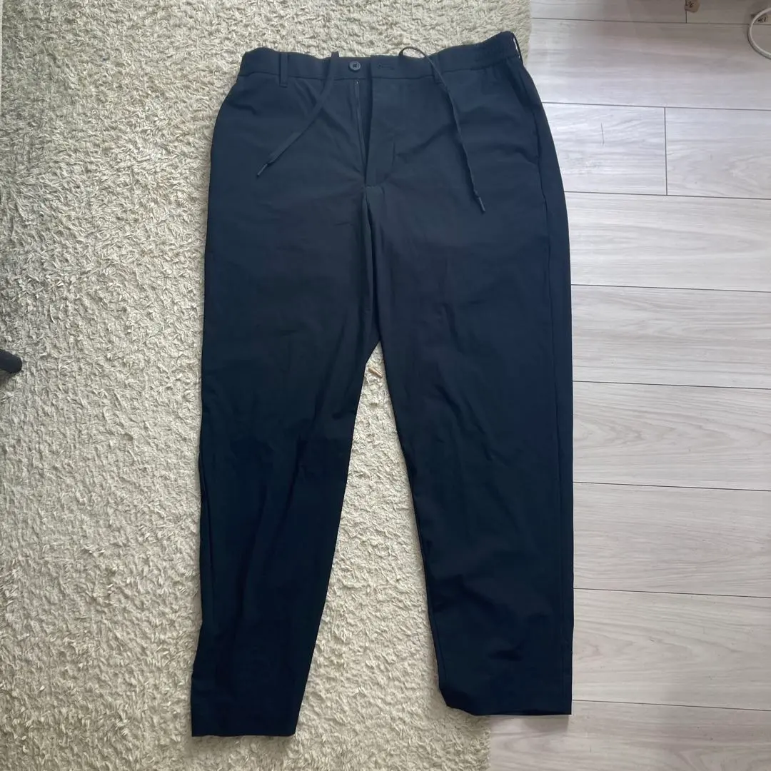 Thumbnail of Black, Size L, Slacks